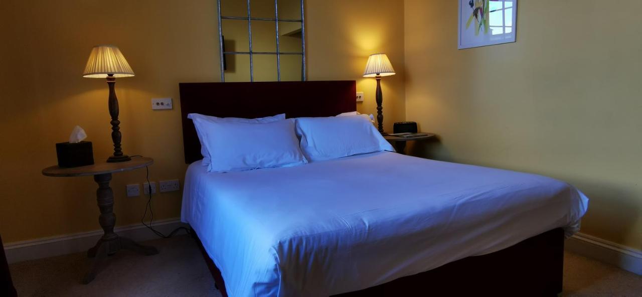 Buccleuch And Queensberry Arms Hotel Thornhill  Luaran gambar