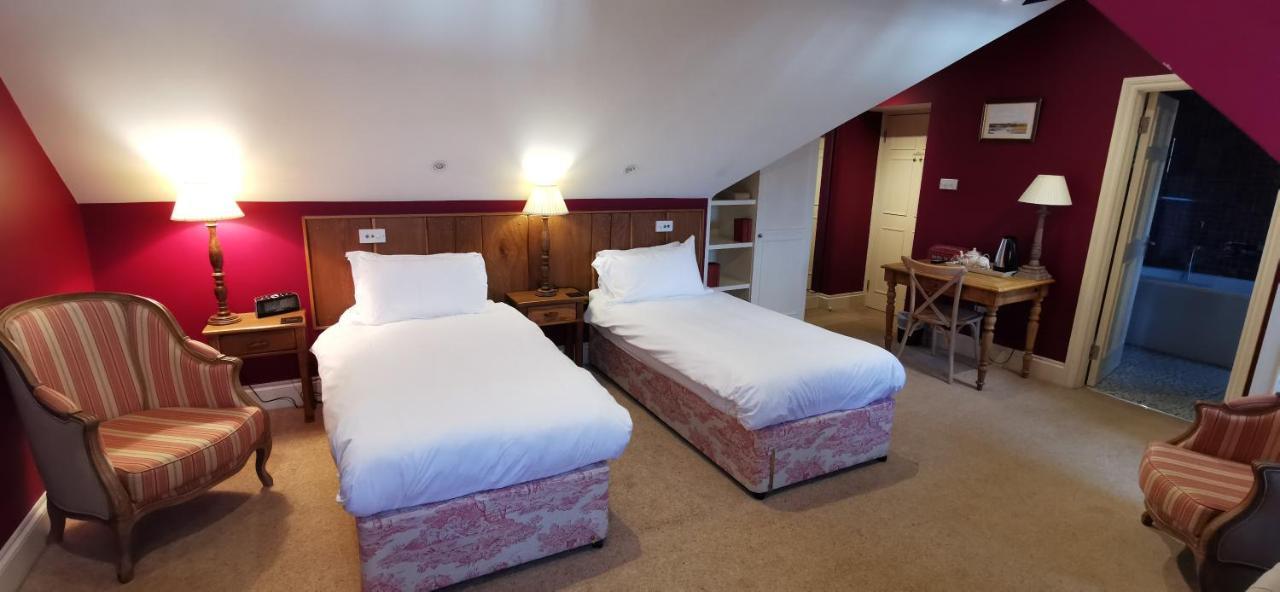 Buccleuch And Queensberry Arms Hotel Thornhill  Luaran gambar