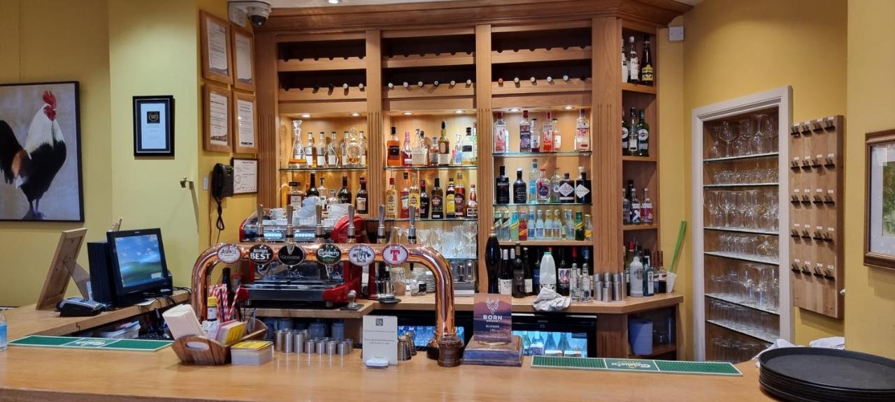 Buccleuch And Queensberry Arms Hotel Thornhill  Luaran gambar